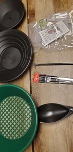 Gold Panning Kit